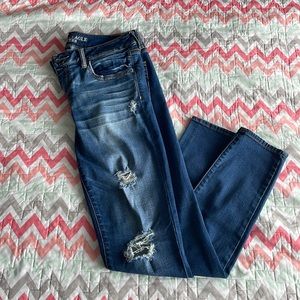 American Eagle super super stretch ripped jeggings